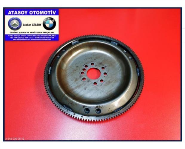 MERCEDES W221 S320CDI VOLANT 6420300512 MERCEDES W221 S320CDI VOLANT 6420300512