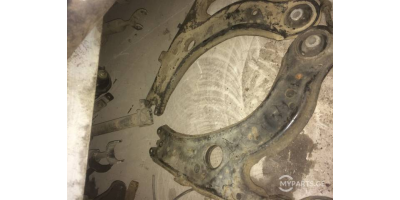 Rot Kolu AUDI A3 Rot Kolu AUDI A3