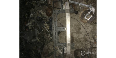 Radyatör Çerçevesi AUDI A3 Radyatör Çerçevesi AUDI A3