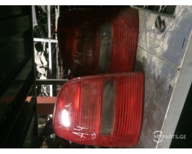 Arka Stop Lambası AUDI A4