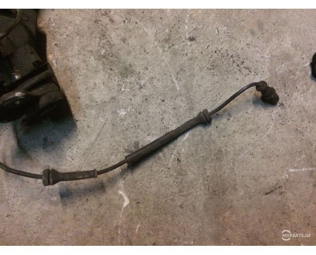 ABS Sensörü RENAULT Vel Satis 2002-2009 ABS Sensörü RENAULT Vel Satis 2002-2009