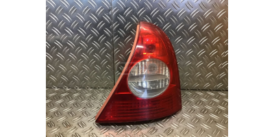 Arka Far RENAULT Clio 2003-2005 Arka Far RENAULT Clio 2003-2005