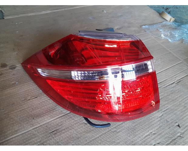 Arka Stop Lambası HONDA Elysion 2008-2014 Arka Stop Lambası HONDA Elysion 2008-2014