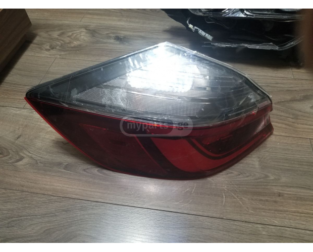 Arka Stop Lambası HONDA Insight 2019 Arka Stop Lambası HONDA Insight 2019