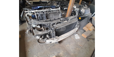 Radyatör Çerçevesi AUDI A4 2004-2009 Radyatör Çerçevesi AUDI A4 2004-2009
