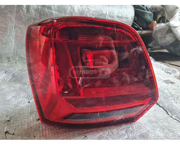 Arka Stop Lambası VOLKSWAGEN Polo 2014-2019