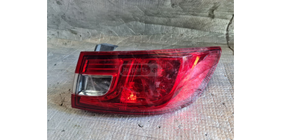 Arka Far RENAULT Clio 2012-2015 Arka Far RENAULT Clio 2012-2015