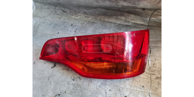Arka Stop Lambası AUDI Q7 2005-2009