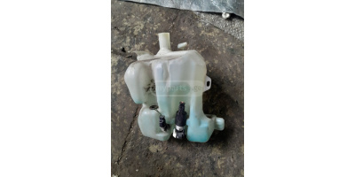 Silecek Su Deposu CITROEN C4 2006-2013