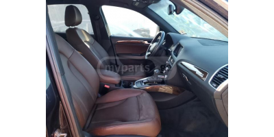 Göğüs (Torpido Paneli) AUDI Q5 2013-2017