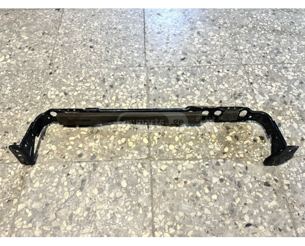 Radyatör Çerçevesi FORD Focus 2011-2018 Radyatör Çerçevesi FORD Focus 2011-2018