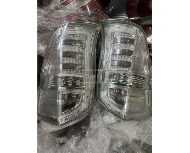 Arka Stop Lambası HONDA Step Wagon 2013-2015 Arka Stop Lambası HONDA Step Wagon 2013-2015