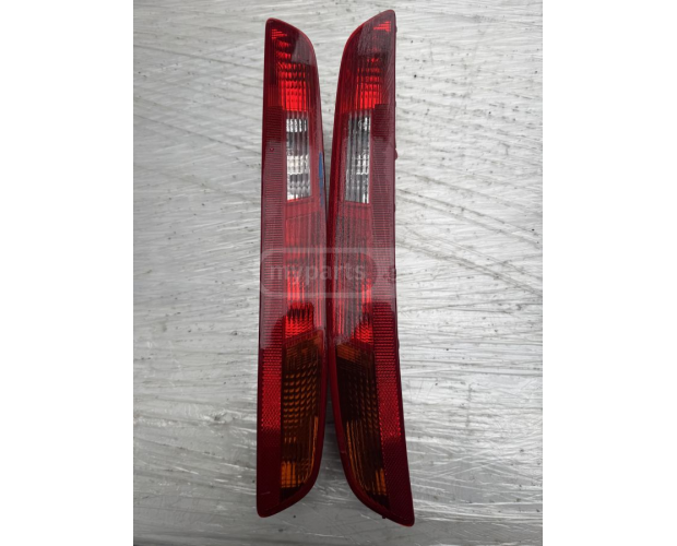 Arka Stop Lambası AUDI Q3 2013-2017 Arka Stop Lambası AUDI Q3 2013-2017
