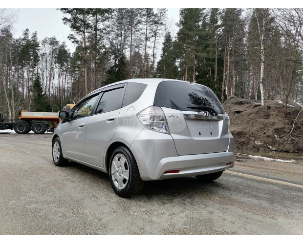 Arka Stop Lambası HONDA FIT 2007-2013 Arka Stop Lambası HONDA FIT 2007-2013