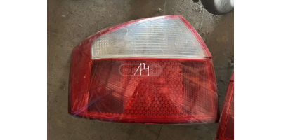 Arka Stop Lambası AUDI A4 2000-2006 Arka Stop Lambası AUDI A4 2000-2006