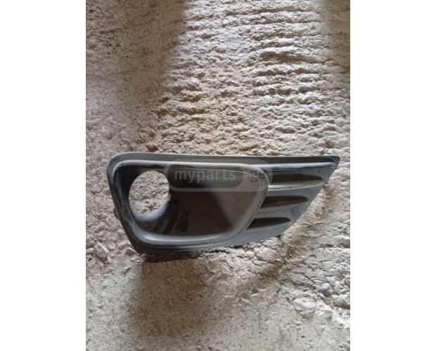 Sis Farı Çerçevesi FIAT Linea 2007-2018 Sis Farı Çerçevesi FIAT Linea 2007-2018
