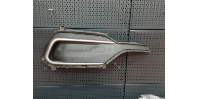 Sis Farı Çerçevesi HYUNDAI Santa FE 2016-2018 Sis Farı Çerçevesi HYUNDAI Santa FE 2016-2018