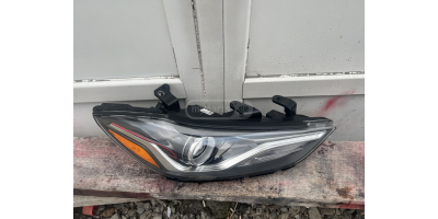 Ön Işık HYUNDAI Elantra 2016-2018