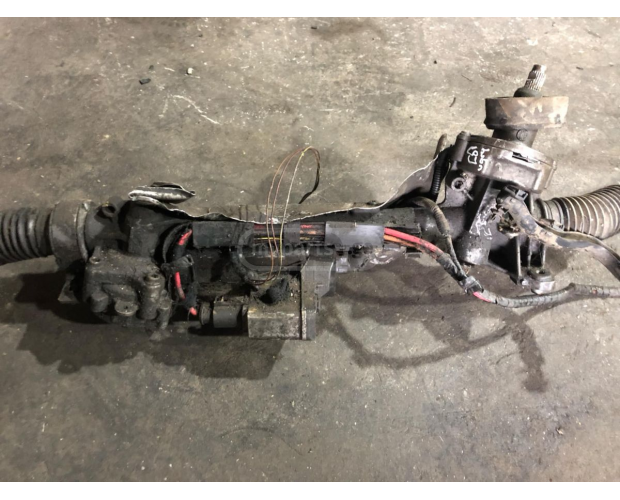 Direksiyon Kutusu VOLKSWAGEN Touran 2003-2014 Direksiyon Kutusu VOLKSWAGEN Touran 2003-2014