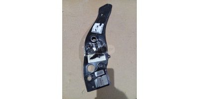 Radyatör Panel Braketi RENAULT Duster 2020-2021 Radyatör Panel Braketi RENAULT Duster 2020-2021