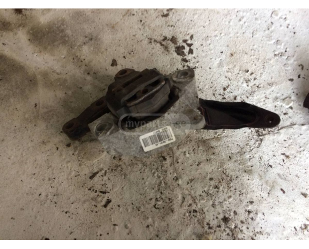 Motor Takozu FORD C-MAX 2013-2016 Motor Takozu FORD C-MAX 2013-2016