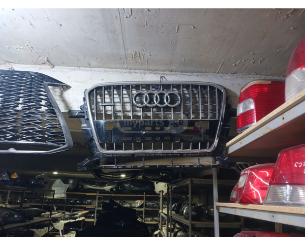 Ön Panjur AUDI Q5 2013-2016