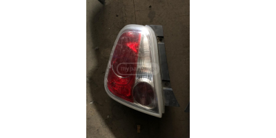 Arka Stop Lambası FIAT 500 2007-2015 Arka Stop Lambası FIAT 500 2007-2015