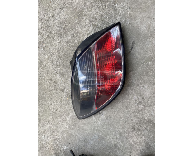Arka Far OPEL Astra 2005-2009