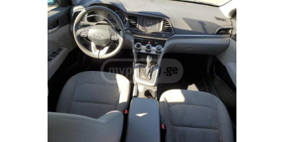 Ön Panel HYUNDAI Elantra 2018-2020