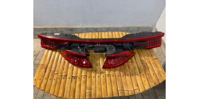 Arka Stop Lambası AUDI Q8 2019-2024