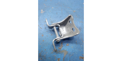 Kapı Menteşesi HONDA Accord 2008-2012 Kapı Menteşesi HONDA Accord 2008-2012
