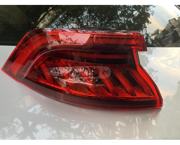 Arka Stop Lambası AUDI Q8 2018-2024 Arka Stop Lambası AUDI Q8 2018-2024