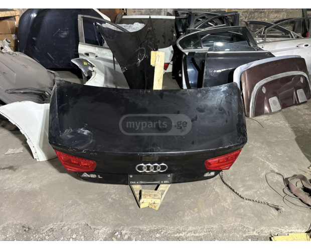 Bagaj Kapağı AUDI A8 2011-2018