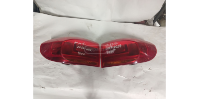 Arka Stop Lambası VOLKSWAGEN Tiguan 2011-2017