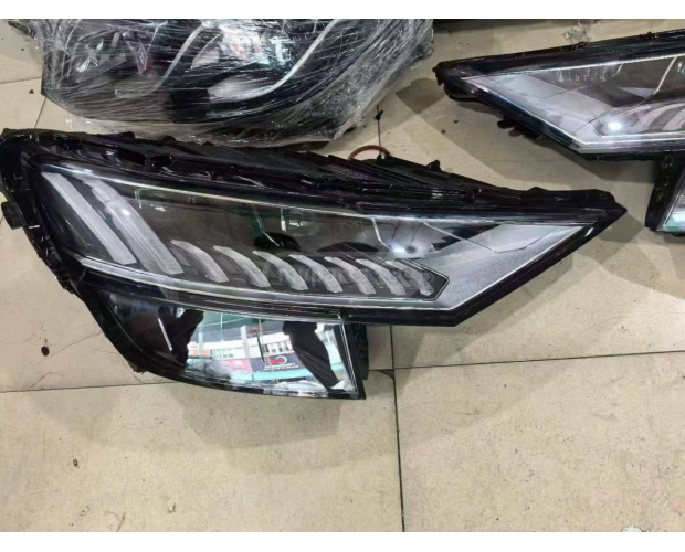 Ön Far AUDI Q8 2019-2024 Ön Far AUDI Q8 2019-2024