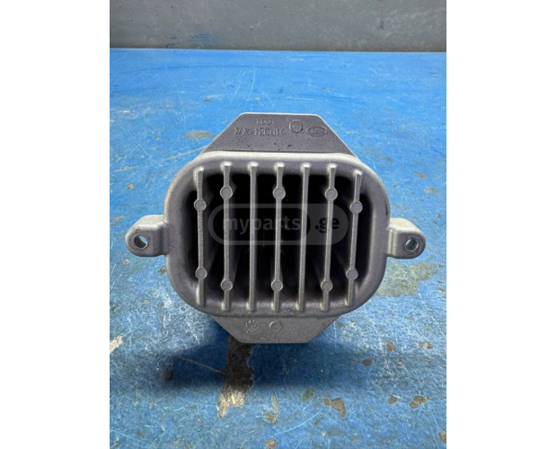 Far Beyni AUDI Q3 2014-2018 Far Beyni AUDI Q3 2014-2018