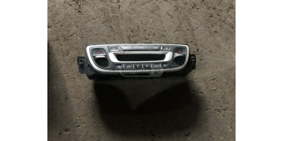 Klima Kontrol Paneli RENAULT Megane 2008-2014 Klima Kontrol Paneli RENAULT Megane 2008-2014