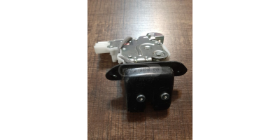 Bagaj Kilidi HONDA HRV 2015-2022 Bagaj Kilidi HONDA HRV 2015-2022