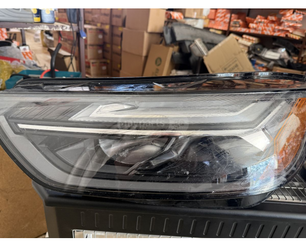 Ön Far AUDI Q5 2020-2026 Ön Far AUDI Q5 2020-2026