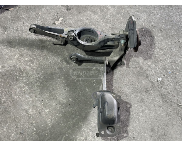 Rot Kolu AUDI Q3 2013-2018 Rot Kolu AUDI Q3 2013-2018