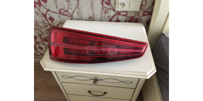 Arka Stop Lambası AUDI Q3 2015-2018