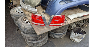 Arka Stop Lambası BMW 330 2005-2008