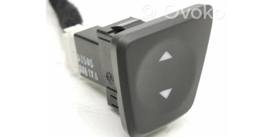Fiat 500 0.9 2012 Elektrikli Cam Düğmesi Çıkma