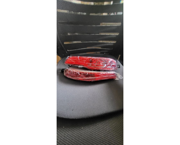 Reflektör JEEP Cherokee 2011-2018 Reflektör JEEP Cherokee 2011-2018