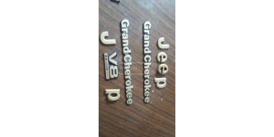 Amblem JEEP Grand Cherokee 1992-1996 Amblem JEEP Grand Cherokee 1992-1996