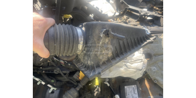 Hava Filtre Kutusu JEEP Wrangler 2018-2025