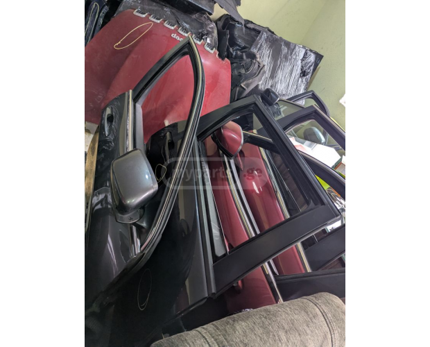 Kapı JEEP Cherokee 2013-2017 Kapı JEEP Cherokee 2013-2017