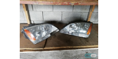 Ön Far KIA Sorento 2001-2006 Ön Far KIA Sorento 2001-2006