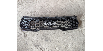 Tampon Izgarası KIA Sportage 2021-2023 Tampon Izgarası KIA Sportage 2021-2023