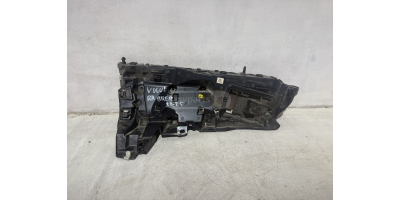 Tampon Braketi / Ayağı LAND ROVER Range Rover 2022-2025 Tampon Braketi / Ayağı LAND ROVER Range Rover 2022-2025